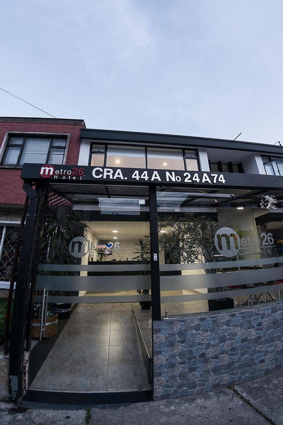 Hotel Metro 26 Bogota Bagian luar foto