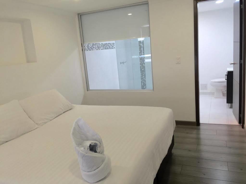 Hotel Metro 26 Bogota Bagian luar foto